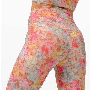 Lululemon Align 25" Pink Floral Leggings Inflorescence Multi 
Size 4 💎EUC